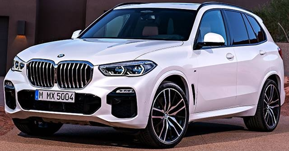Is the 2023 BMW X5 Perfection in the Middle?